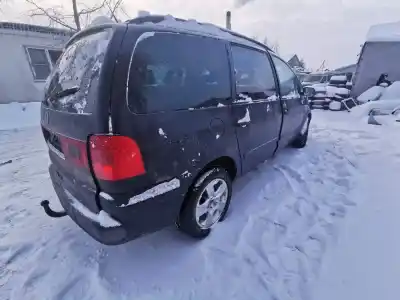 Veículo de Sucata volkswagen sharan (7m8, 7m9, 7m6) 1.9 tdi do ano 2003 alimentado asz