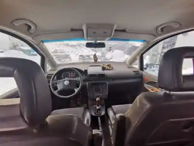 Veículo de Sucata volkswagen sharan (7m8, 7m9, 7m6) 1.9 tdi do ano 2003 alimentado asz