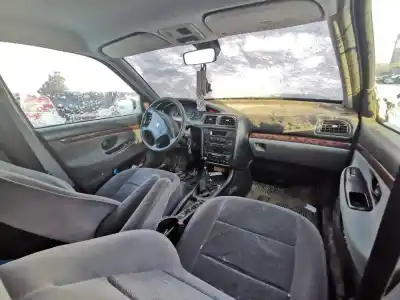 Véhicule à la ferraille peugeot 406 (8b) 2.0 hdi 110 de l'année 2002 alimenté 