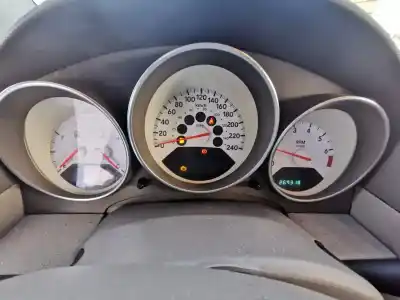 Véhicule à la ferraille dodge caliber 1.8 de l'année 2007 alimenté eba