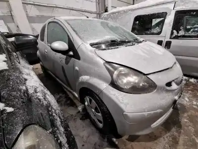 Hurda Aracı TOYOTA AYGO (_B1_) 1.0 (KGB10_) Yılın 2006 güçlü 