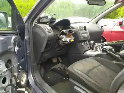 Утилизация автомобиля nissan qashqai / qashqai +2 i (j10, nj10, jj10e) 2.0 dci a las 4 ruedas года 2008 питание m1d,m9r