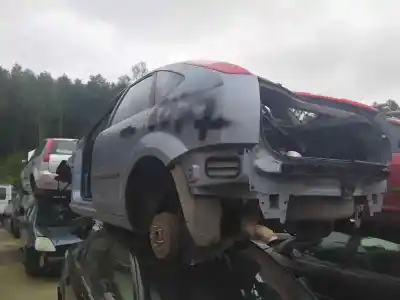 Veículo de Sucata ford focus ii (da_, hcp, dp) 1.6 tdci do ano 2005 alimentado g8da,g8db,g8dd,g8de,g8df