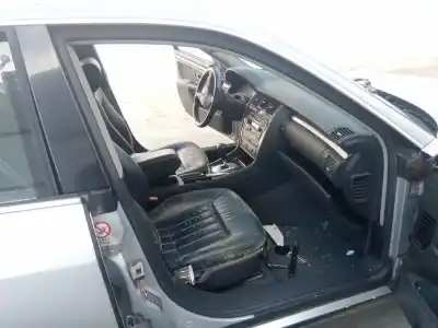 Veículo de Sucata audi a8 d2 (4d2, 4d8) 4.2 quattro do ano 2002 alimentado aqf,auw,aux