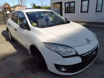 Здавання транспортного засобу renault megane iii fastback (bz0/1_, b3_) 1.5 dci (bz0c) року 2013 потужний k9k 834