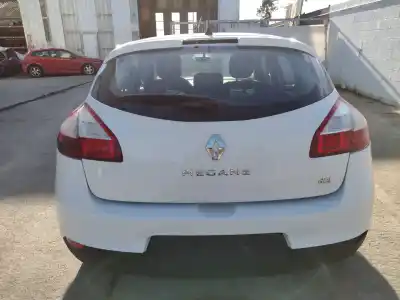 Здавання транспортного засобу renault megane iii fastback (bz0/1_, b3_) 1.5 dci (bz0c) року 2013 потужний k9k 834