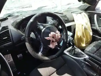 Veículo de Sucata bmw 1 (e81) 118 d do ano 2007 alimentado n47 d20 a,n47 d20 c