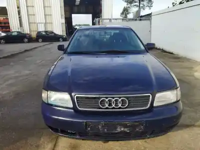 Veículo de Sucata audi a4 b8 avant (8k5) 2.0 tdi do ano 2000 alimentado cagb,cjcb,csub