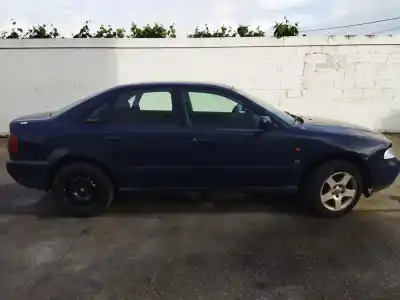 Veículo de Sucata audi a4 b8 avant (8k5) 2.0 tdi do ano 2000 alimentado cagb,cjcb,csub