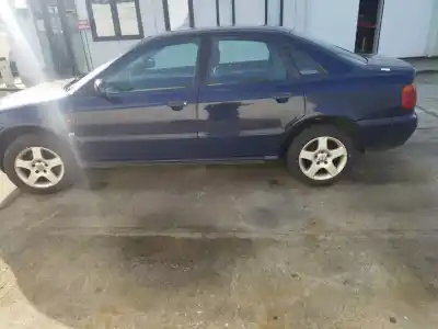 Veículo de Sucata audi a4 b8 avant (8k5) 2.0 tdi do ano 2000 alimentado cagb,cjcb,csub