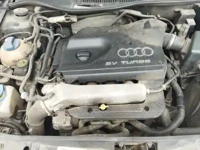 Veículo de Sucata audi a3 (8l1) s3 quattro do ano 2000 alimentado bam
