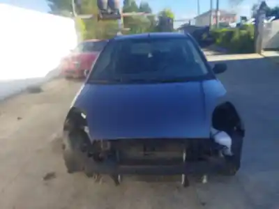 Здавання транспортного засобу ford fiesta (cbk) ambiente року 2004 потужний fxjb
