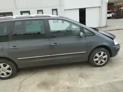 Scrapping Vehicle volkswagen sharan (7n1, 7n2) 2.0 tdi of the year 2008 powered cffb