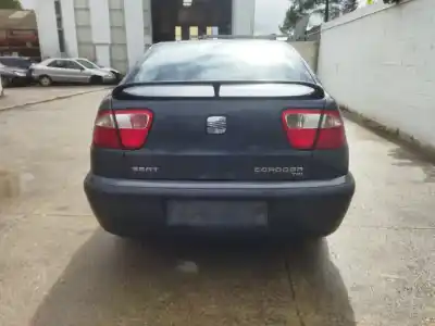 Veicolo di demolizione seat                                               cordoba berlina (6k2)                                                                                                                                                                                                                                      stella                                                                                                                                                                                                                                                     dell'anno 2001 alimentato alh
