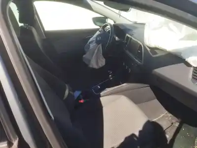 Здавання транспортного засобу seat leon (5f1) 1.4 tsi року 2017 потужний czca