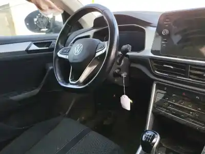 Scrapping Vehicle volkswagen t-roc (a11, d11) 1.0 tsi of the year 2022 powered dlaa
