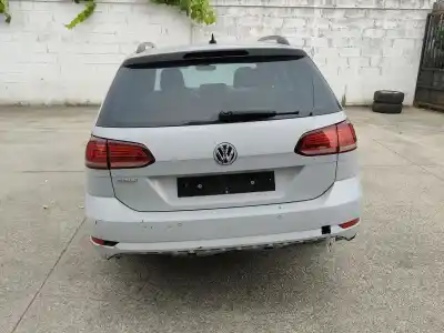 Veículo de Sucata volkswagen golf vii variant (ba5, bv5) 1.6 tdi do ano 2019 alimentado ddya,dgte