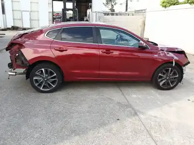 Veicolo di demolizione hyundai i30 fastback (pde, pden) 1.0 t-gdi dell'anno 2021 alimentato g3lc,g3le