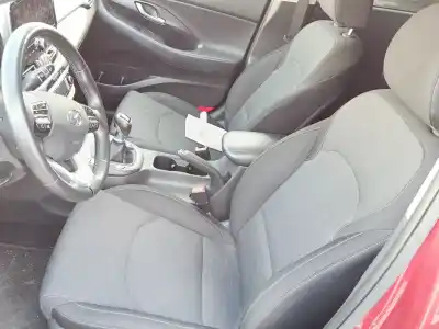 Veicolo di demolizione hyundai i30 fastback (pde, pden) 1.0 t-gdi dell'anno 2021 alimentato g3lc,g3le