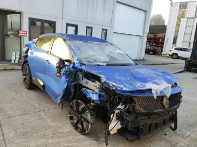 Verschrottungsfahrzeug renault austral tce 130 des jahres 2024 angetrieben h5f600