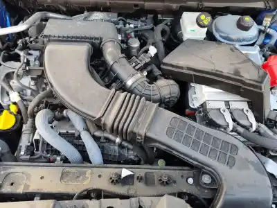 Verschrottungsfahrzeug renault austral tce 130 des jahres 2024 angetrieben h5f600