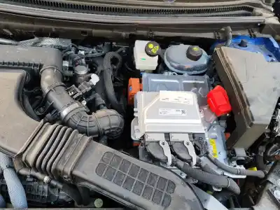 Verschrottungsfahrzeug renault austral tce 130 des jahres 2024 angetrieben h5f600