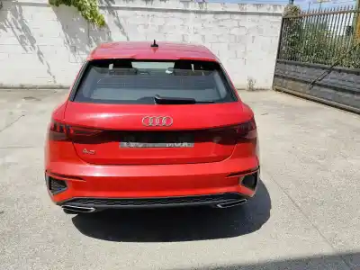 Veículo de Sucata audi a3 sportback (8ya) 35 tdi do ano 2023 alimentado dsrb,dtsa,dtsb,dxpa