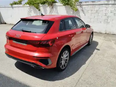 Veículo de Sucata audi a3 sportback (8ya) 35 tdi do ano 2023 alimentado dsrb,dtsa,dtsb,dxpa