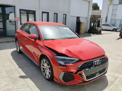 Veículo de Sucata audi a3 sportback (8ya) 35 tdi do ano 2023 alimentado dsrb,dtsa,dtsb,dxpa