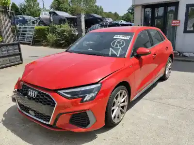 Veículo de Sucata audi a3 sportback (8ya) 35 tdi do ano 2023 alimentado dsrb,dtsa,dtsb,dxpa