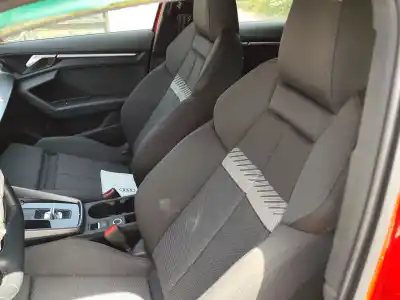 Veículo de Sucata audi a3 sportback (8ya) 35 tdi do ano 2023 alimentado dsrb,dtsa,dtsb,dxpa