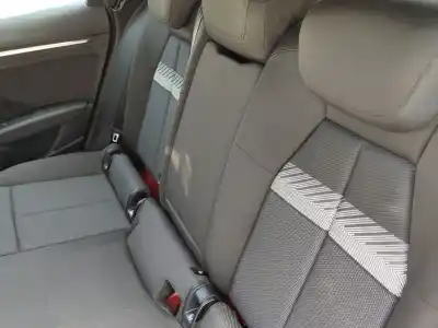 Veículo de Sucata audi a3 sportback (8ya) 35 tdi do ano 2023 alimentado dsrb,dtsa,dtsb,dxpa