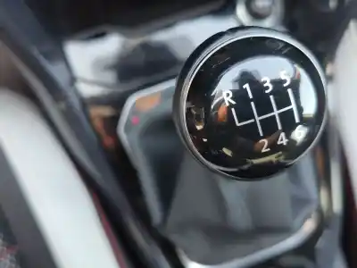 Veicolo di demolizione volkswagen t-roc (a11, d11) 1.5 tsi dell'anno 2018 alimentato dada,dpca,dxdb