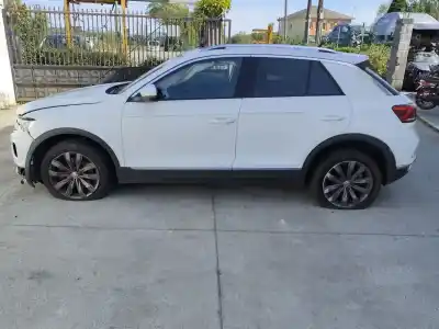 Veicolo di demolizione volkswagen t-roc (a11, d11) 1.5 tsi dell'anno 2018 alimentato dada,dpca,dxdb