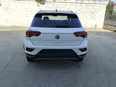 Veicolo di demolizione volkswagen t-roc (a11, d11) 1.5 tsi dell'anno 2018 alimentato dada,dpca,dxdb