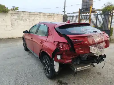 Véhicule à la ferraille kia xceed (cd) 1.4 t-gdi de l'année 2022 alimenté g4ld