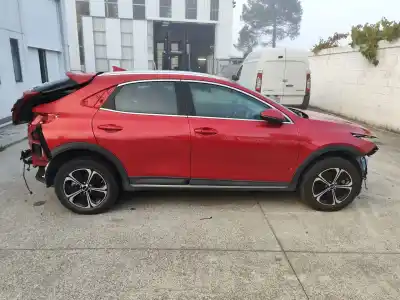 Veículo de Sucata kia xceed (cd) 1.4 t-gdi do ano 2022 alimentado g4ld