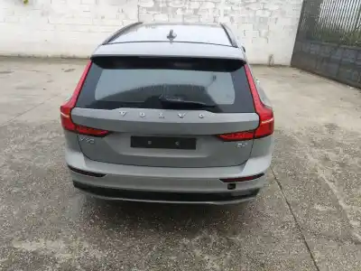 Scrapping Vehicle volvo v60 ii (225) b4 mild-hybrid of the year 2025 powered b 420 t5,b 420 t6