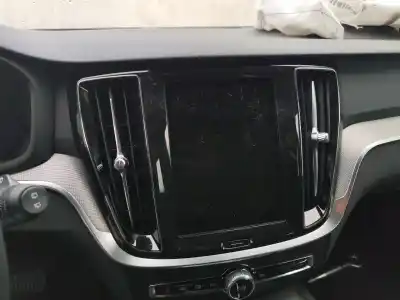 Scrapping Vehicle volvo v60 ii (225) b4 mild-hybrid of the year 2025 powered b 420 t5,b 420 t6