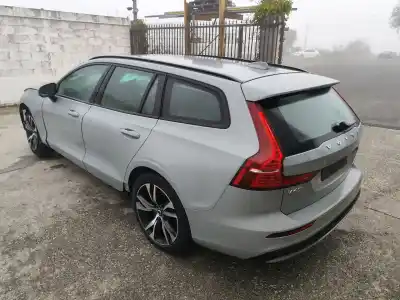 Scrapping Vehicle volvo v60 ii (225) b4 mild-hybrid of the year 2025 powered b 420 t5,b 420 t6