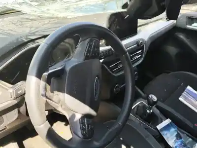 Veículo de Sucata ford focus iv (hn) 1.0 ecoboost do ano 2019 alimentado b7da