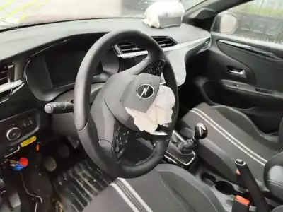 Veicolo di demolizione opel corsa f 1.2 (68) dell'anno 2024 alimentato f 12 xhl (eb2adtd)