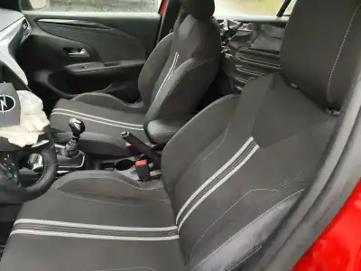 Veicolo di demolizione opel corsa f 1.2 (68) dell'anno 2024 alimentato f 12 xhl (eb2adtd)