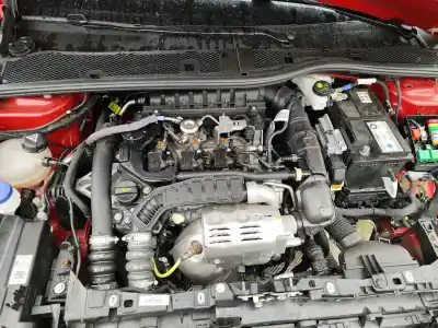 Veicolo di demolizione opel corsa f 1.2 (68) dell'anno 2024 alimentato f 12 xhl (eb2adtd)