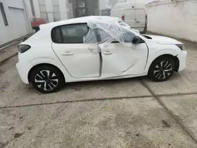 Здавання транспортного засобу peugeot 208 ii (ub_, up_, uw_, uj_) 1.2 puretech 75 року 2024 потужний hmg (eb2famd),hmh (eb2fad)