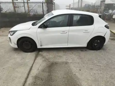 Здавання транспортного засобу peugeot 208 ii (ub_, up_, uw_, uj_) 1.2 puretech 75 року 2024 потужний hmg (eb2famd),hmh (eb2fad)