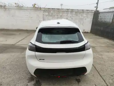 Здавання транспортного засобу peugeot 208 ii (ub_, up_, uw_, uj_) 1.2 puretech 75 року 2024 потужний hmg (eb2famd),hmh (eb2fad)