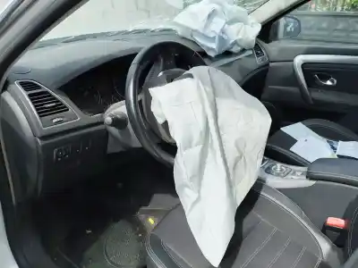 Утилизация автомобиля renault laguna iii (bt0/1) 2.0 dci (bt07, bt0j, bt14, bt1a, bt1s) года 2013 питание m9r 742,m9r 744,m9r 802,m9r 814,m9r 854,m9r 858