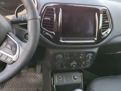 Sloopvoertuig jeep compass (mp, m6, mv, m7) 1.6 crd van het jaar 2018 aangedreven 552 60 384,ejj