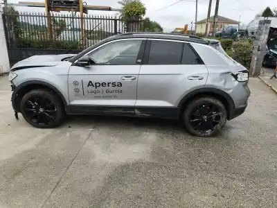 Veículo de Sucata volkswagen t-roc (a11, d11) 1.0 tsi do ano 2024 alimentado dlaa